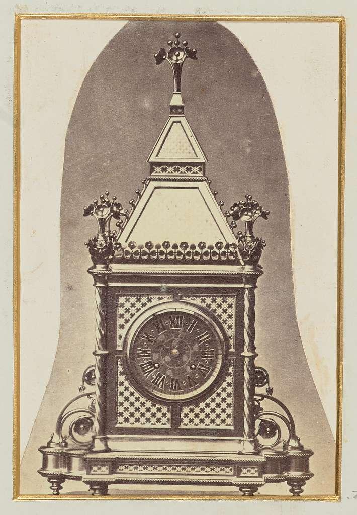 Vintage Anniversary Clock