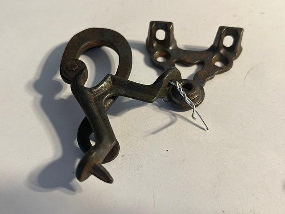 Vintage E. Cnt Window Shade Brackets 10 Cents